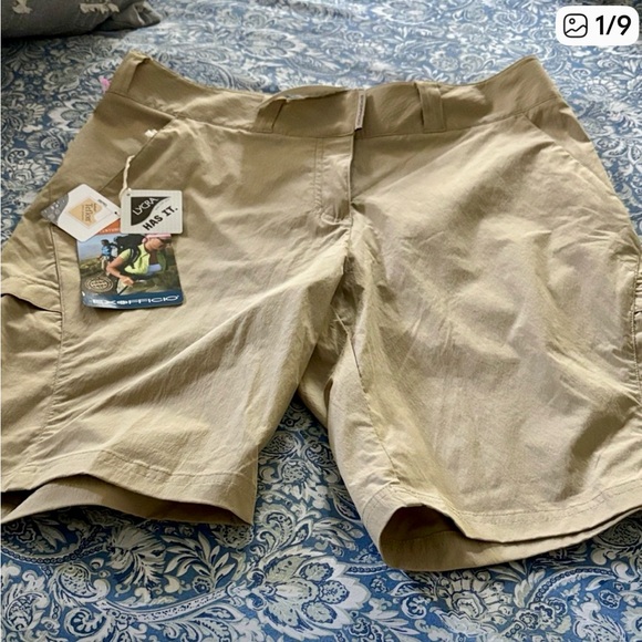 Exofficio Pants - Exofficio Women's Cargo Shorts in Khaki